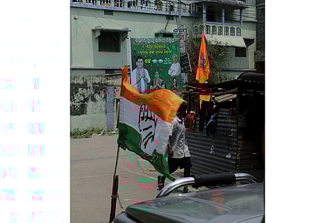 Congress campaign vehicle in Bargarh